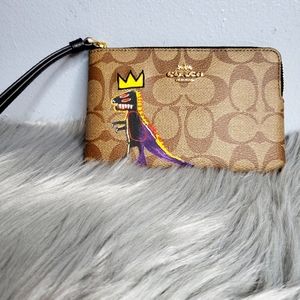 ♡Coach X Jean Michel Basquiat REXY Corner Zip Wristlet♡